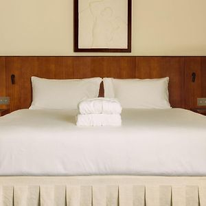 Kamer met een Queen Size Bed